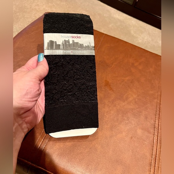 NEW WITH TAGS - New York & Company - Trouser Socks - Picture 1 of 2